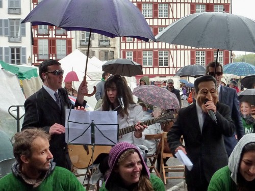 NicoSCarlaBChaiseMusicale